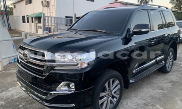 Comprar Usado Toyota Land Cruiser Preto Carro em Luanda em Luanda Province