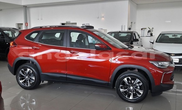 Comprar Usado Chevlolet Spin Vermelho Carro em Luena em Moxico Comprar Usado Chevlolet Spin Vermelho Carro em Luena em Moxico