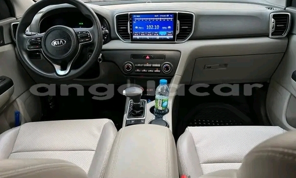 Comprar Usado Kia Sportage Vermelho Carro em Luanda em Luanda Province Comprar Usado Kia Sportage Vermelho Carro em Luanda em Luanda Province