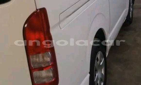 Comprar Usado Toyota Hiace Branco Carro em Luanda em Luanda Province Comprar Usado Toyota Hiace Branco Carro em Luanda em Luanda Province
