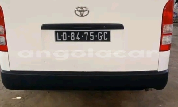 Comprar Usado Toyota Hiace Branco Carro em Luanda em Luanda Province Comprar Usado Toyota Hiace Branco Carro em Luanda em Luanda Province