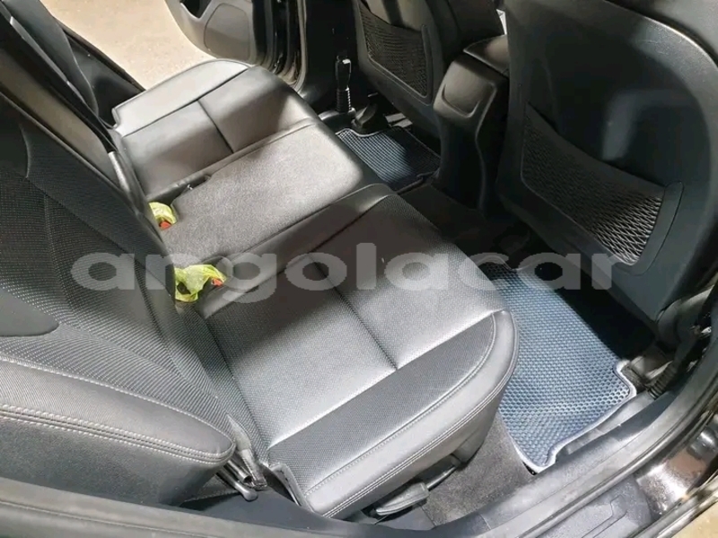 Big with watermark kia sportage luanda province luanda 26716