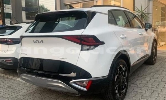 Comprar Usado Kia Sportage Branco Carro em Luena em Moxico Comprar Usado Kia Sportage Branco Carro em Luena em Moxico