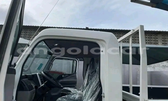 Comprar Usado Mitsubishi 500 Branco Carro em Luanda em Luanda Province Comprar Usado Mitsubishi 500 Branco Carro em Luanda em Luanda Province