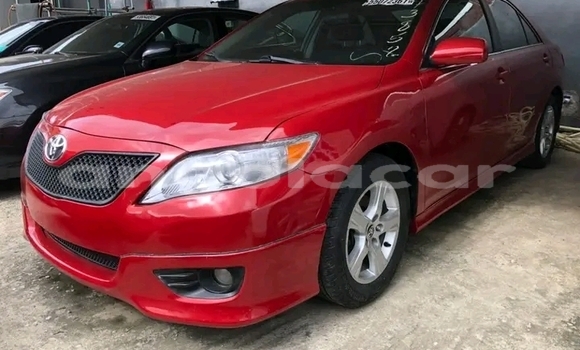 Buy Used Toyota Camry Red Car in Luanda in Luanda Province