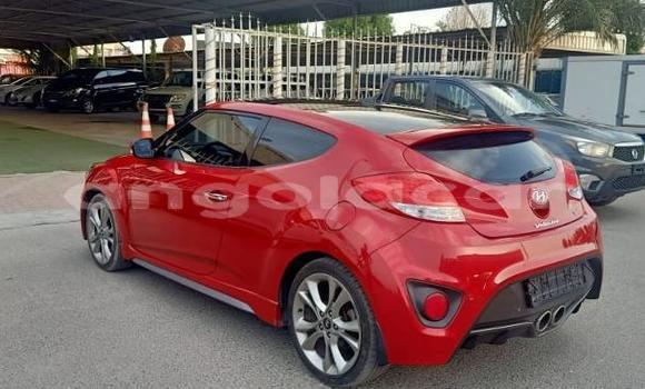 Acheter Occasion Voiture Hyundai Veloster Rouge à Luanda, Province de Luanda Acheter Occasion Voiture Hyundai Veloster Rouge à Luanda, Province de Luanda