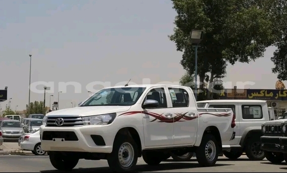 Comprar Usado Toyota Hilux Branco Carro em Lobito em Benguela Comprar Usado Toyota Hilux Branco Carro em Lobito em Benguela