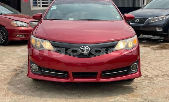 Buy Used Toyota Camry Red Car in Luanda in Luanda Province Buy Used Toyota Camry Red Car in Luanda in Luanda Province