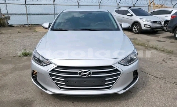 Acheter Occasion Voiture Hyundai Avante Gris à Luanda, Province de Luanda Acheter Occasion Voiture Hyundai Avante Gris à Luanda, Province de Luanda