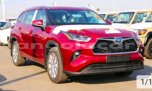 Buy Used Toyota Highlander Red Car in Luanda in Luanda Province