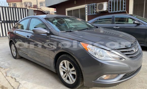 Acheter Occasion Voiture Hyundai Sonata Noir à Luanda, Province de Luanda Acheter Occasion Voiture Hyundai Sonata Noir à Luanda, Province de Luanda