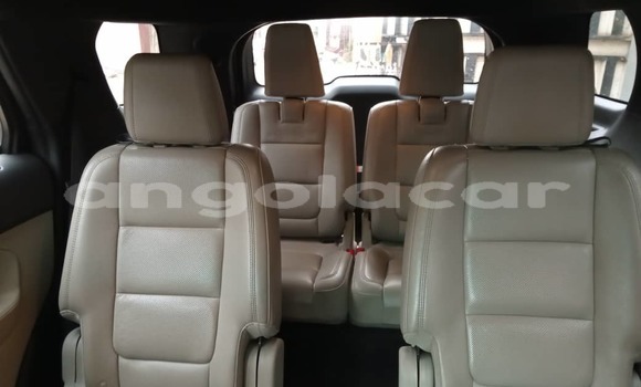 Buy Used Ford Explorer White Car in Luanda in Luanda Province Buy Used Ford Explorer White Car in Luanda in Luanda Province
