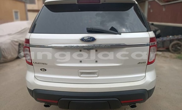 Buy Used Ford Explorer White Car in Luanda in Luanda Province Buy Used Ford Explorer White Car in Luanda in Luanda Province
