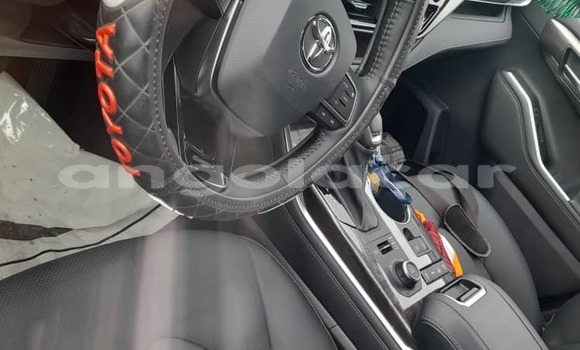 Acheter Occasion Voiture Toyota Highlander Noir à Luanda, Province de Luanda Acheter Occasion Voiture Toyota Highlander Noir à Luanda, Province de Luanda