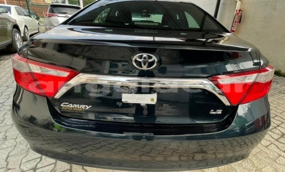 Comprar Usado Toyota Camry (Japan) Preto Carro em Luanda em Luanda Province Comprar Usado Toyota Camry (Japan) Preto Carro em Luanda em Luanda Province