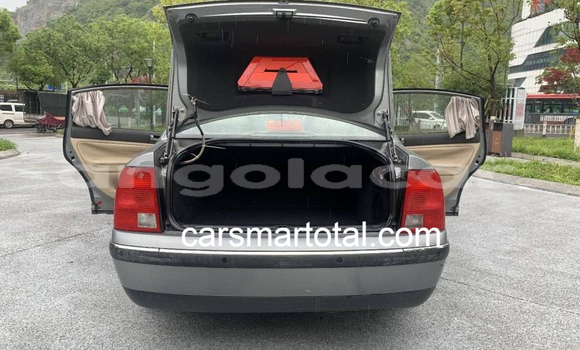 Buy Used Volkswagen Passat Silver Car in Leua in Moxico Buy Used Volkswagen Passat Silver Car in Leua in Moxico