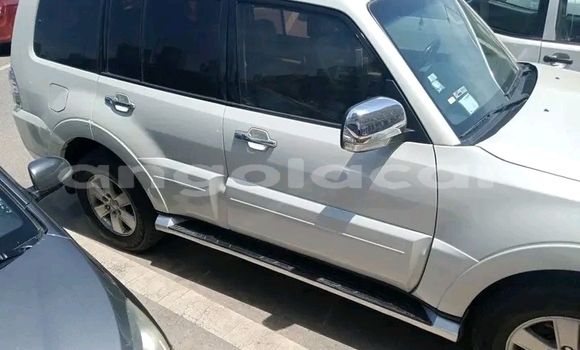 Buy Used Mitsubishi Pajero White Car in Luena in Moxico Buy Used Mitsubishi Pajero White Car in Luena in Moxico