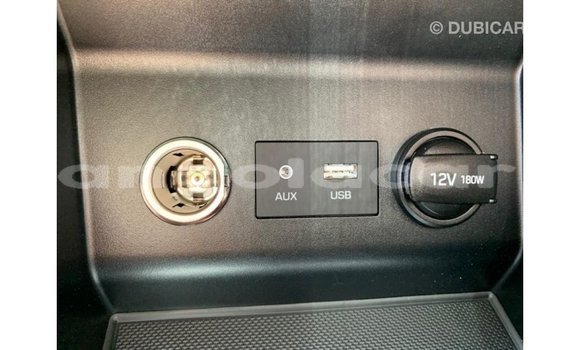 Buy Import Hyundai Elantra White Car in Import - Dubai in Bengo Province Buy Import Hyundai Elantra White Car in Import - Dubai in Bengo Province