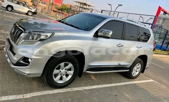 Buy Used Toyota Prado White Car in Luena in Moxico Buy Used Toyota Prado White Car in Luena in Moxico