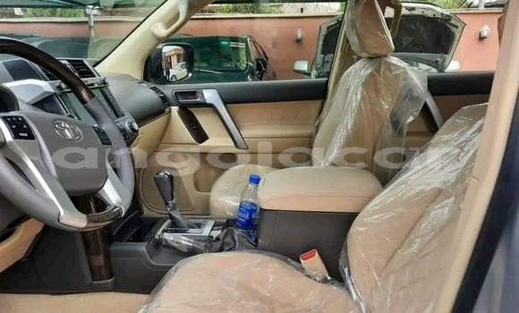 Comprar Usado Toyota Land Cruiser Prado Preto Carro em Luena em Moxico Comprar Usado Toyota Land Cruiser Prado Preto Carro em Luena em Moxico