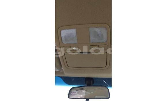 Comprar Importar Hyundai Accent Branco Carro em Import - Dubai em Bengo Province Comprar Importar Hyundai Accent Branco Carro em Import - Dubai em Bengo Province