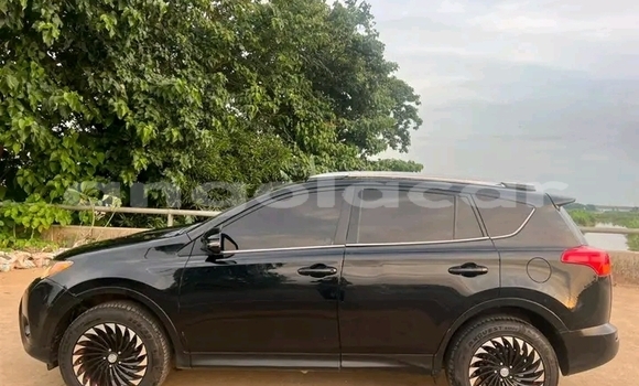 Buy Used Toyota RAV4 Black Car in Luena in Moxico Buy Used Toyota RAV4 Black Car in Luena in Moxico