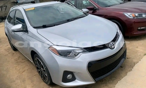 Comprar Usado Toyota Corolla Outro Carro em Luena em Moxico Comprar Usado Toyota Corolla Outro Carro em Luena em Moxico