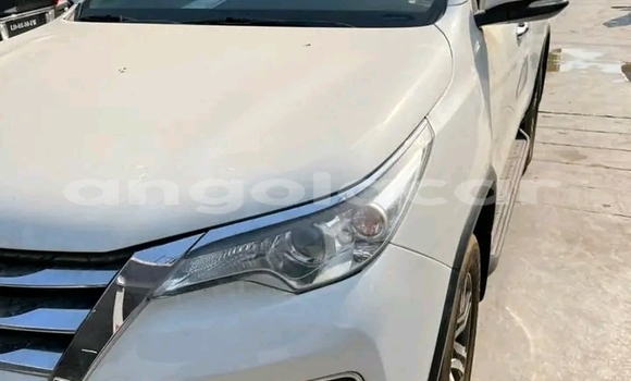 Comprar Usado Toyota Fortuner Branco Carro em Luanda em Luanda Province Comprar Usado Toyota Fortuner Branco Carro em Luanda em Luanda Province