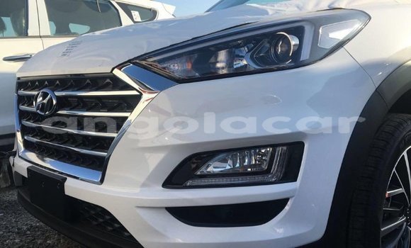 Comprar Importar Hyundai Tucson Branco Carro em Import - Dubai em Bengo Province Comprar Importar Hyundai Tucson Branco Carro em Import - Dubai em Bengo Province