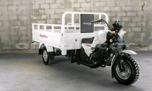 Comprar Usado Bajaj Qute Outro Carro em Luanda em Luanda Province Comprar Usado Bajaj Qute Outro Carro em Luanda em Luanda Province