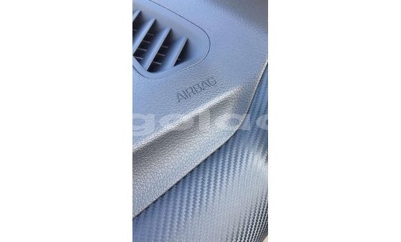 Comprar Importar Hyundai Tucson Branco Carro em Import - Dubai em Bengo Province Comprar Importar Hyundai Tucson Branco Carro em Import - Dubai em Bengo Province