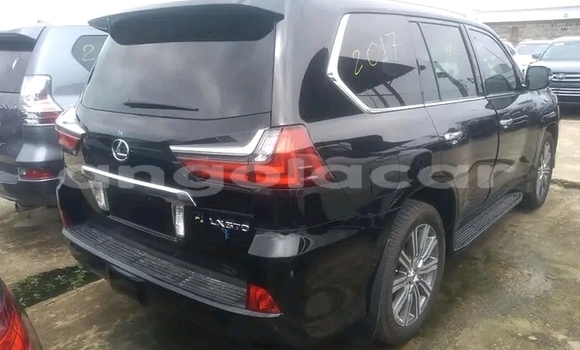 Acheter Occasion Voiture Lexus LX 570 Noir à Luena, Moxico Acheter Occasion Voiture Lexus LX 570 Noir à Luena, Moxico
