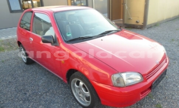 Buy Used Toyota Starlet Silver Car in Luanda in Luanda Province Buy Used Toyota Starlet Silver Car in Luanda in Luanda Province