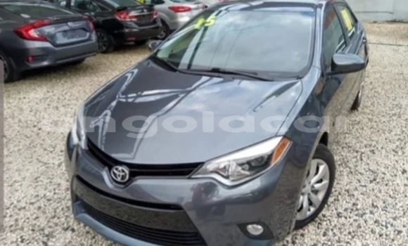 Comprar Usado Toyota Corolla Outro Carro em Luanda em Luanda Province