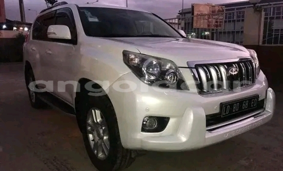Acheter Occasion Voiture Toyota Land Cruiser Prado Blanc à Luanda, Province de Luanda