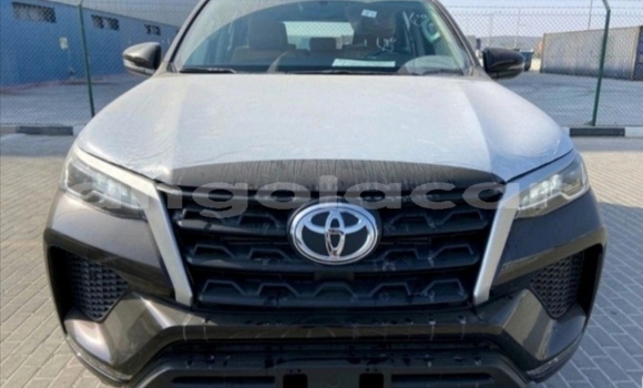Comprar Novo Toyota Fortuner Outro Carro em Luanda em Luanda Province Comprar Novo Toyota Fortuner Outro Carro em Luanda em Luanda Province