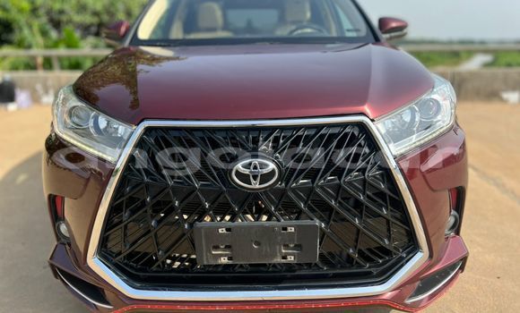 Comprar Usado Toyota Highlander Vermelho Carro em Luanda em Luanda Province Comprar Usado Toyota Highlander Vermelho Carro em Luanda em Luanda Province