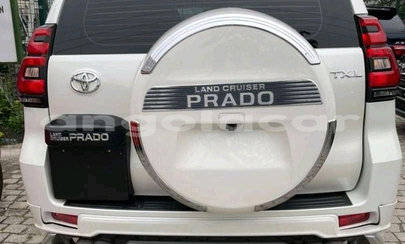 Acheter Occasion Voiture Toyota Land Cruiser Blanc à Luena, Moxico Acheter Occasion Voiture Toyota Land Cruiser Blanc à Luena, Moxico