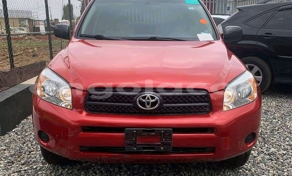 Comprar Usado Toyota RAV4 Vermelho Carro em Luena em Moxico