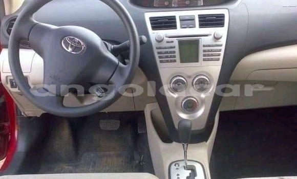 Comprar Usado Toyota Yaris Vermelho Carro em N'zeto em Zaire Comprar Usado Toyota Yaris Vermelho Carro em N'zeto em Zaire