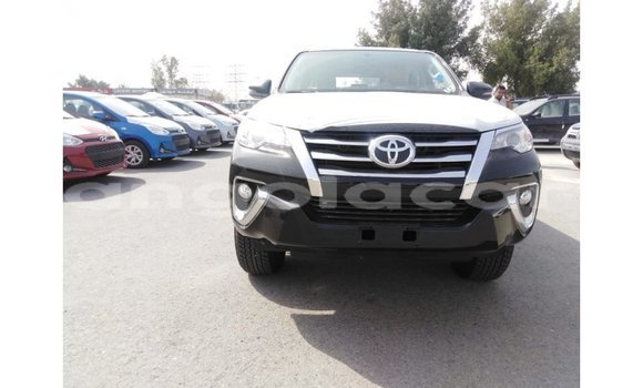 Buy Import Toyota Fortuner Black Car in Import - Dubai in Bengo Province Buy Import Toyota Fortuner Black Car in Import - Dubai in Bengo Province