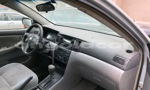 Acheter Occasion Voiture Toyota Corolla Gris à Luanda, Province de Luanda Acheter Occasion Voiture Toyota Corolla Gris à Luanda, Province de Luanda
