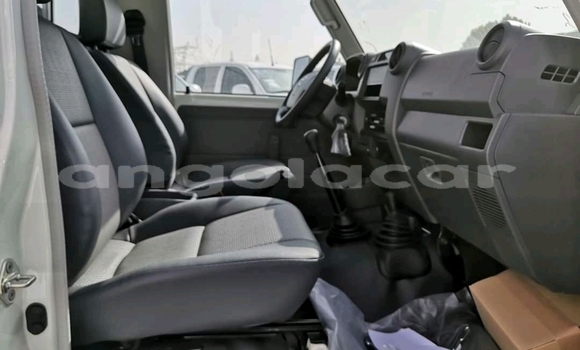 Acheter Occasion Voiture Toyota Pickup Blanc à Benguela, Benguela Acheter Occasion Voiture Toyota Pickup Blanc à Benguela, Benguela