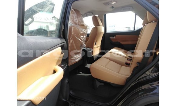 Buy Import Toyota Fortuner Black Car in Import - Dubai in Bengo Province Buy Import Toyota Fortuner Black Car in Import - Dubai in Bengo Province