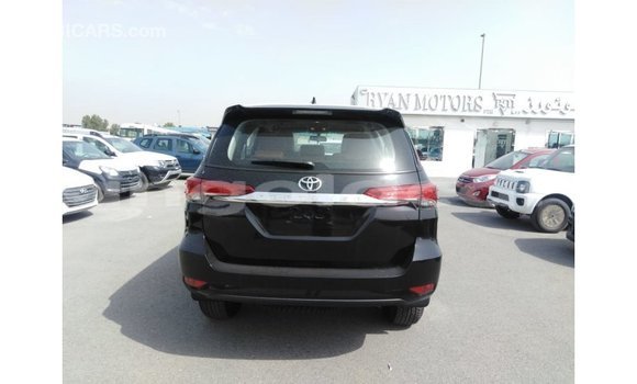 Buy Import Toyota Fortuner Black Car in Import - Dubai in Bengo Province Buy Import Toyota Fortuner Black Car in Import - Dubai in Bengo Province