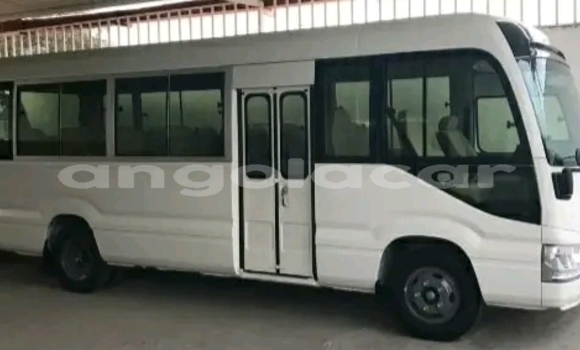 Buy Used Toyota Coaster White Car in Luanda in Luanda Province Buy Used Toyota Coaster White Car in Luanda in Luanda Province