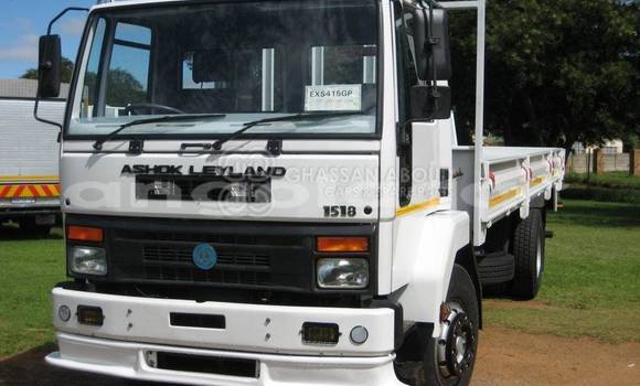Acheter Neuf Utilitaire Ashok Leyland TRUCK CARGO Blanc à Import - Dubai, Province de Bengo Acheter Neuf Utilitaire Ashok Leyland TRUCK CARGO Blanc à Import - Dubai, Province de Bengo