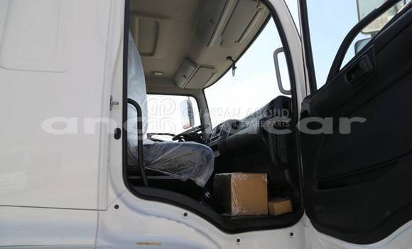 Acheter Neuf Utilitaire Hino GH Blanc à Import - Dubai, Province de Bengo Acheter Neuf Utilitaire Hino GH Blanc à Import - Dubai, Province de Bengo