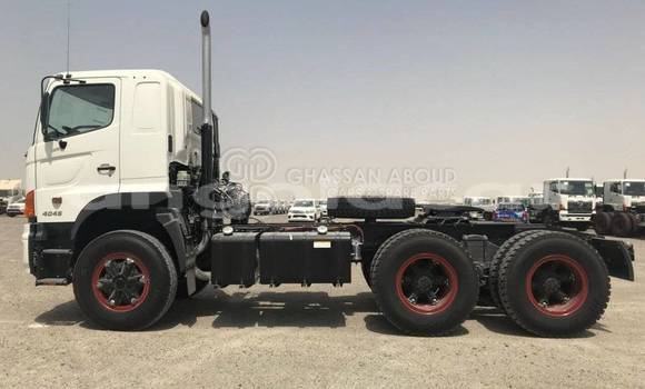 Acheter Neuf Utilitaire Hino SV Blanc à Import - Dubai, Province de Bengo Acheter Neuf Utilitaire Hino SV Blanc à Import - Dubai, Province de Bengo