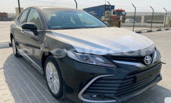 Comprar Usado Toyota Camry Preto Carro em Luanda em Luanda Province